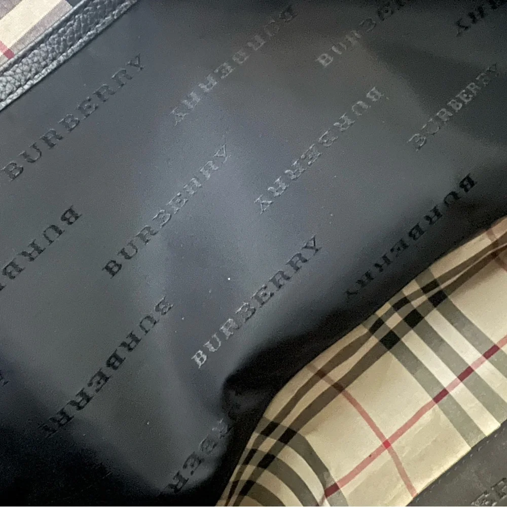 Burberry Black Leather tote